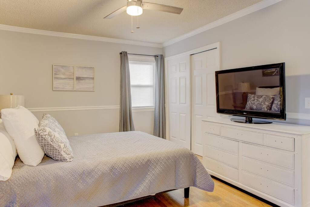 Charming Home Near Folly & Downtown Charleston Luaran gambar